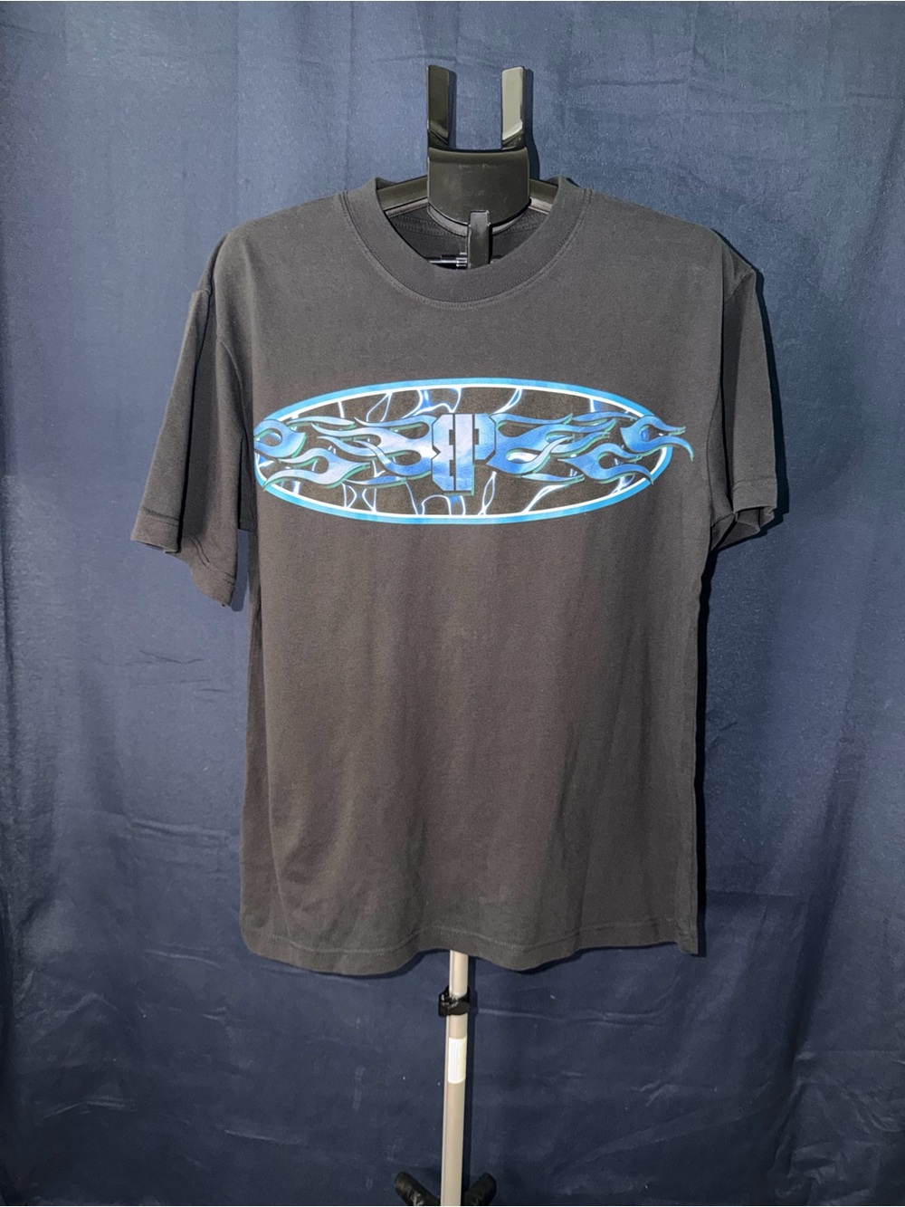 Y2K Blue Flame Graphic T-Shirt Men’s Medium Black NWOT Streetwear Tee